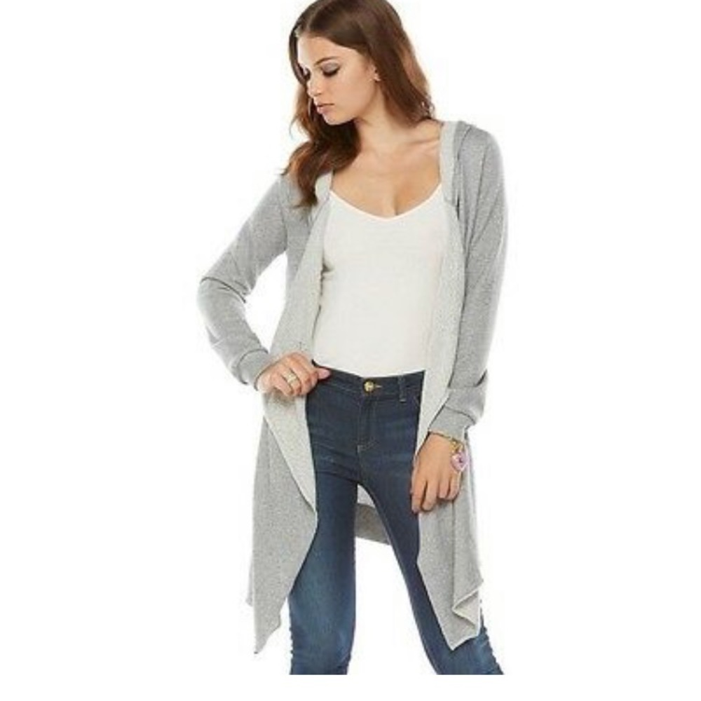 🔥 FREE with Bundle 🍑 Juicy Couture Cardigan 🍁